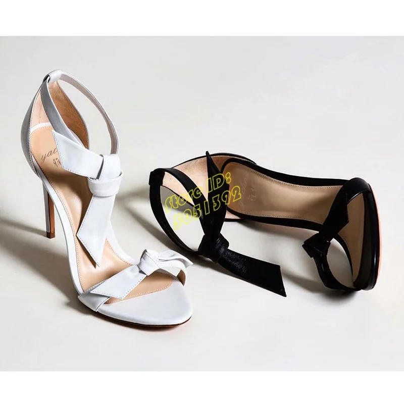 รองเท้าส้นสูงแบบส้นเข็มหนังร้อ - Leather Classic Strap บทวิจารณ์และราคา
