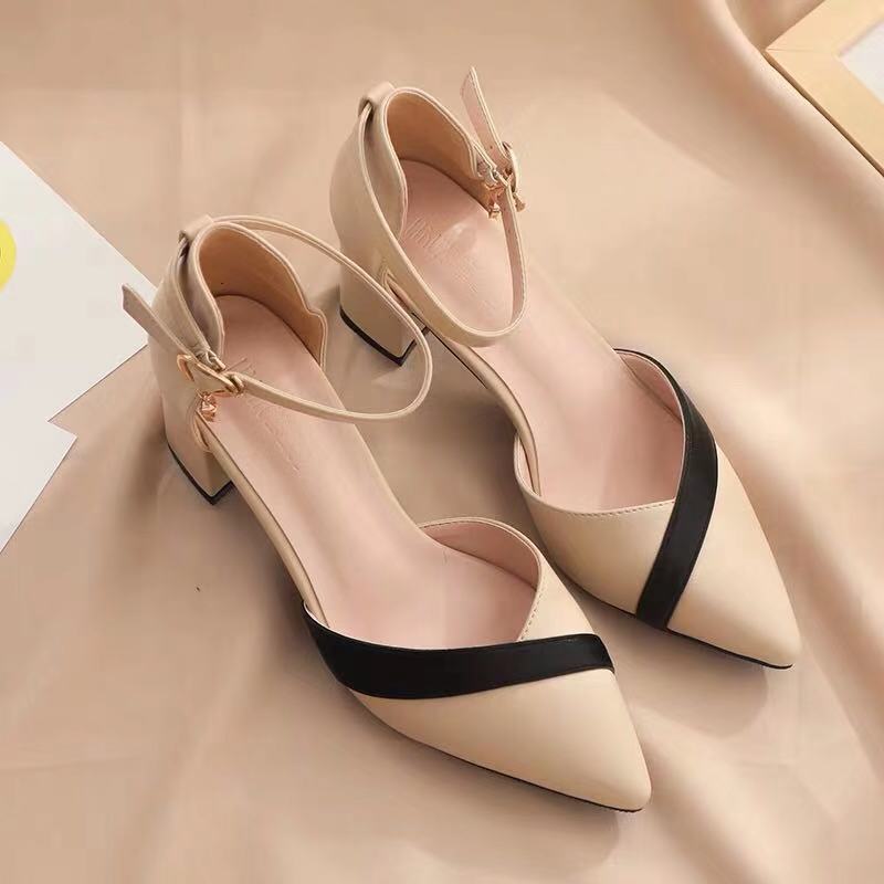 รองเท้าส้นเหลี่ยมทรงคลาสสิกสีเ - Leather Classic Strap บทวิจารณ์และราคา