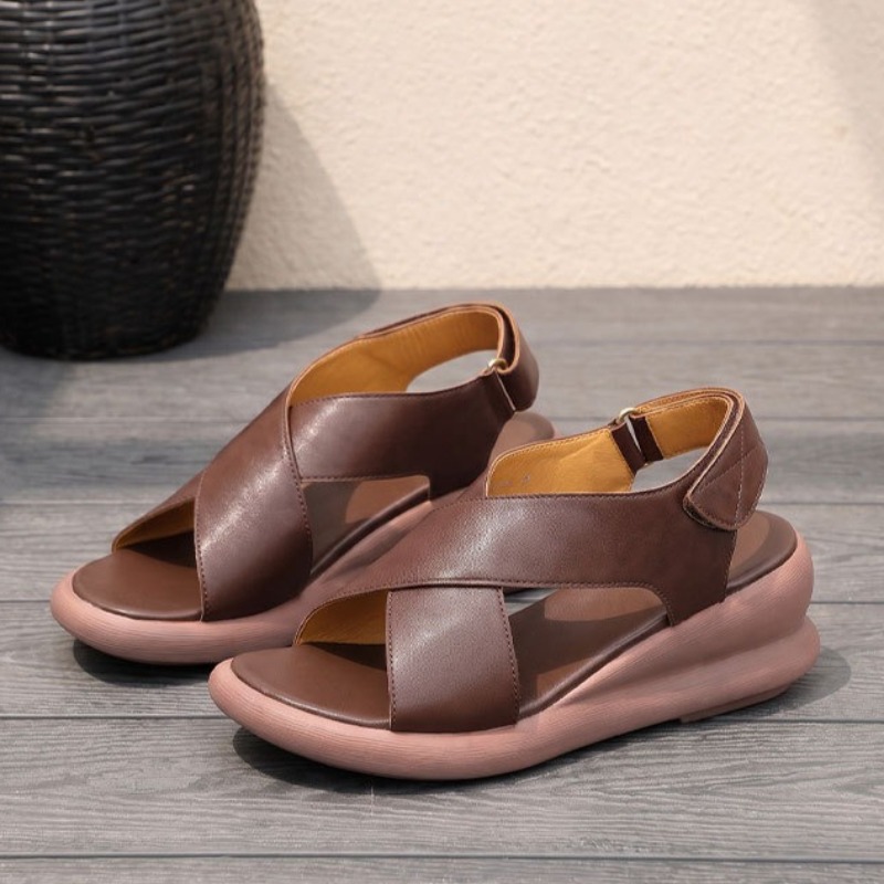 รองเท้าสตรีคลาสสิกหรูหราหนังแท - Leather Classic Strap บทวิจารณ์และราคา